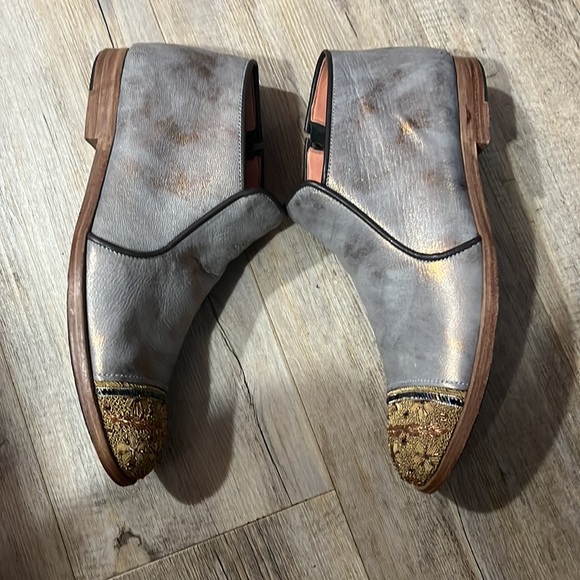 Meher Kakalia embroidered booties size 41 - Picture 7 of 7